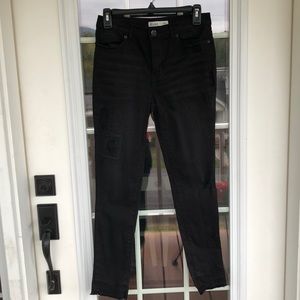 Mudd Black Ripped Skinny Jeans Size 7